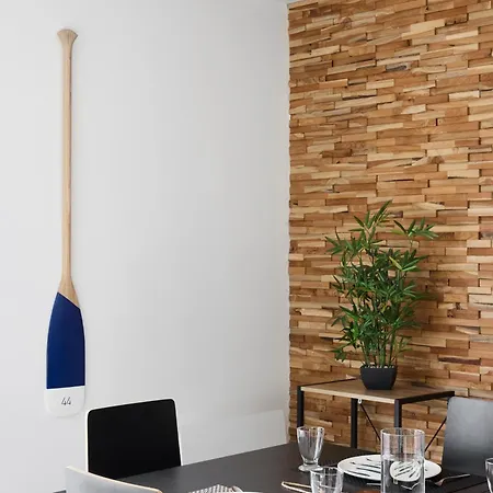 Les Voiles De Mazy, Rue Calme A Sens Unique *